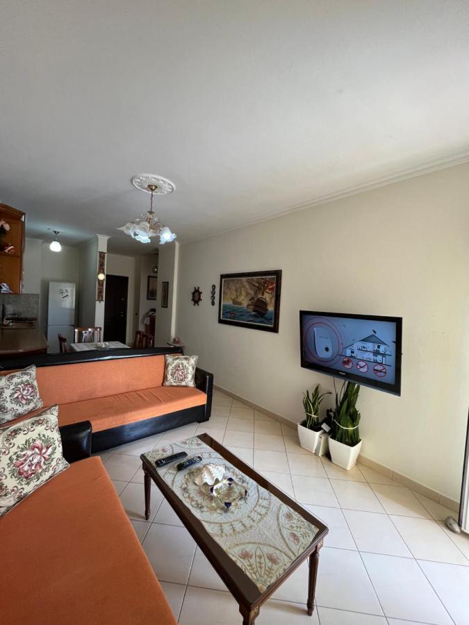 Sea View Apartment Vlorë Extérieur photo
