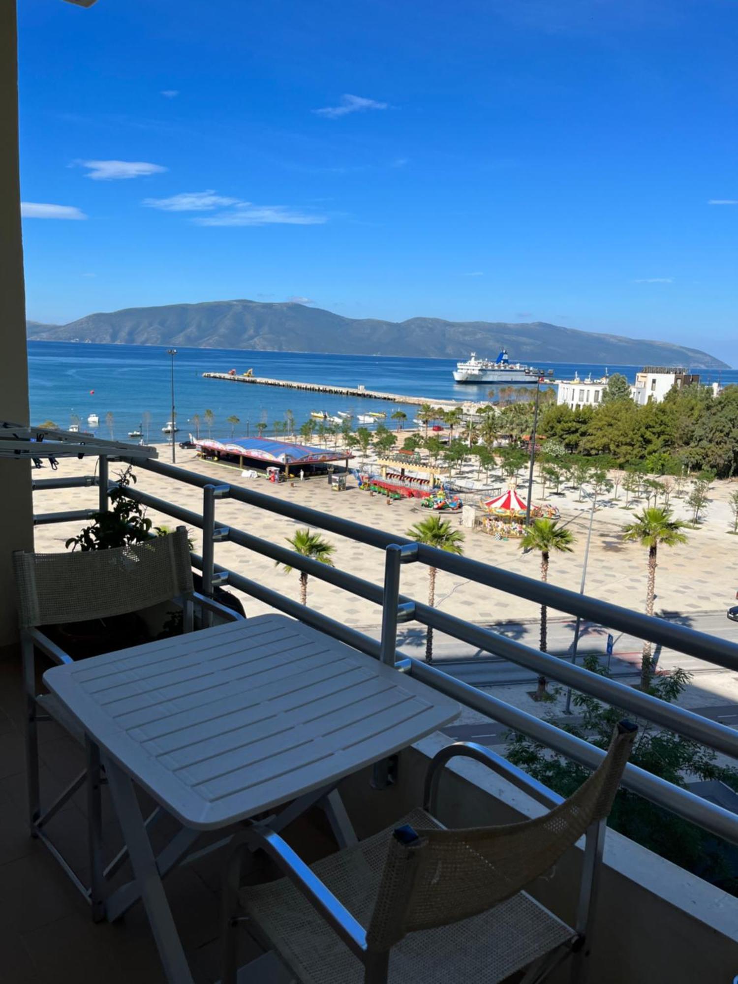 Sea View Apartment Vlorë Extérieur photo